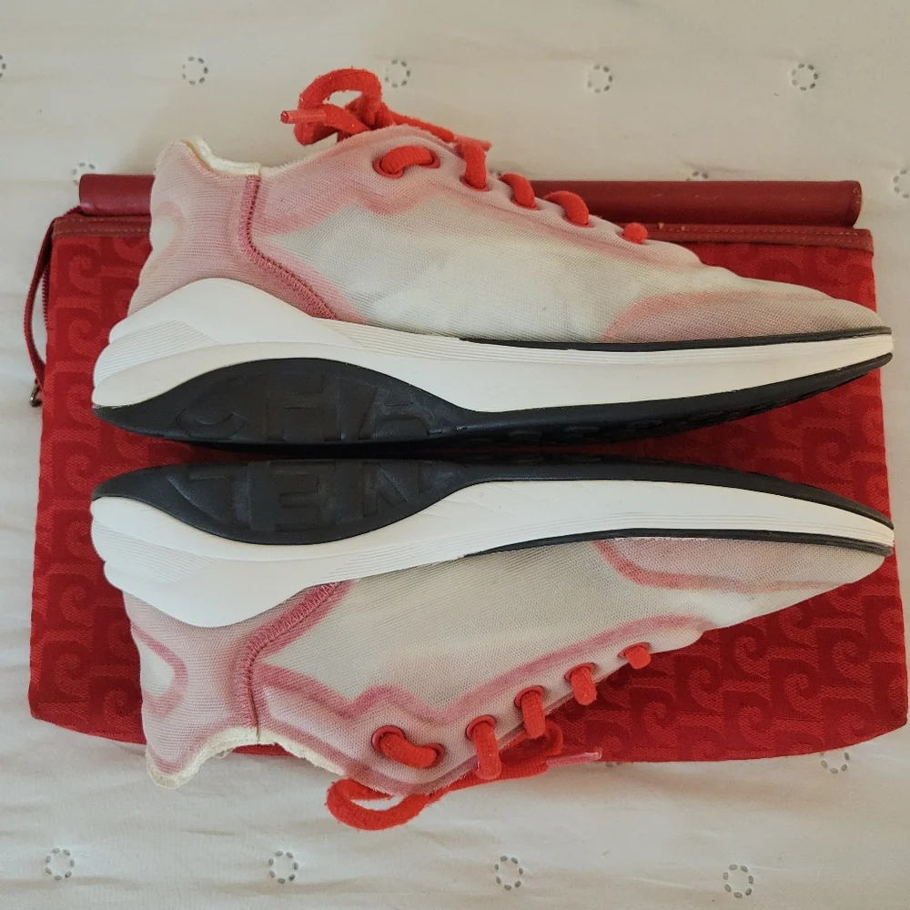 Authentic Chanel 19P Cruise Mesh & Lycra CC Logo Low-Top Sneakers White/Red - Picture 3 of 16
